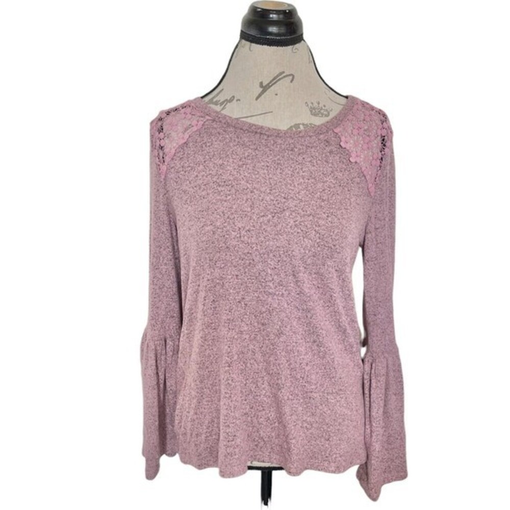 Liz Claiborne Womens Size Small Top Blouse Pink Bell Sleeves Embroidered Floral